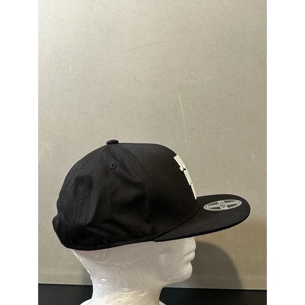Hustle Just Did It SnapBack Hat Youth‎ Size
